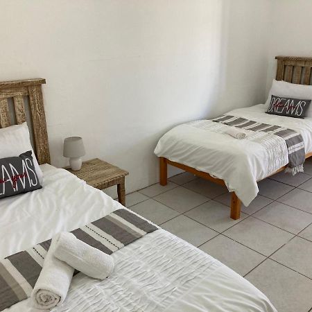 Mangolds Guest House Port Elizabeth Ngoại thất bức ảnh